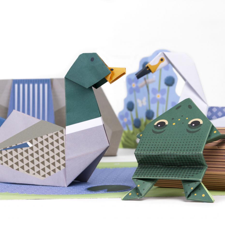 Make six amazing origami birds, animals and amphibians and become a nature explorer in the wonderful wetlands!